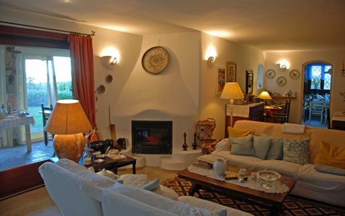 The cozy Living Room of La Murichessa